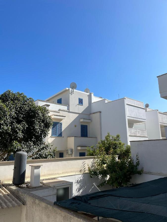 Villa Ticia A 100 Metri Dalla Spiaggia Con Parcheggio Privato Лідо-Маріні Екстер'єр фото