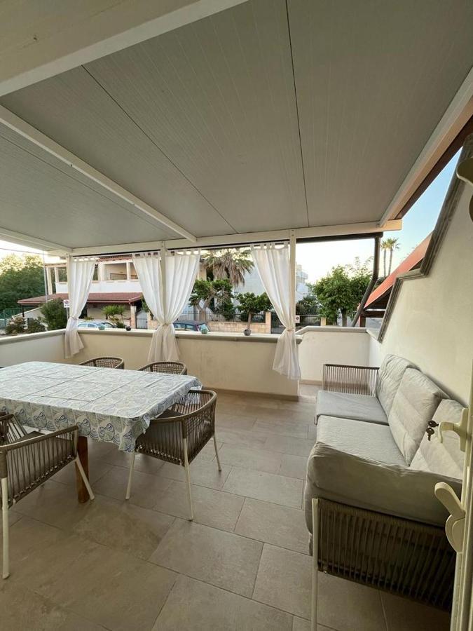 Villa Ticia A 100 Metri Dalla Spiaggia Con Parcheggio Privato Лідо-Маріні Екстер'єр фото
