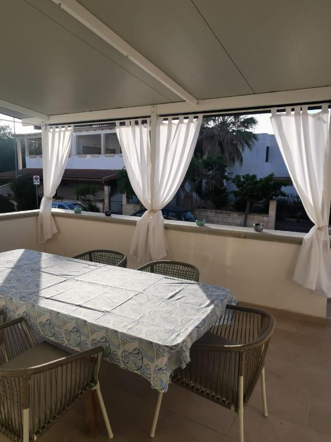 Villa Ticia A 100 Metri Dalla Spiaggia Con Parcheggio Privato Лідо-Маріні Екстер'єр фото